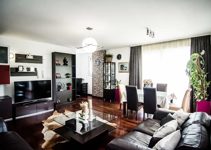 Luxury Julija