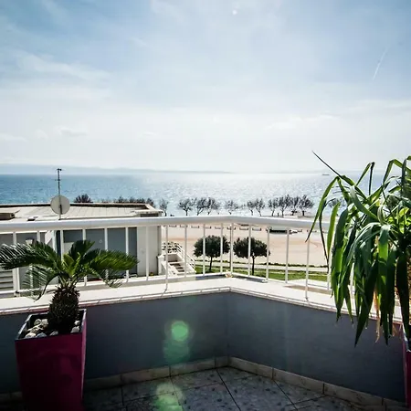 Apartment Luxury Julija *