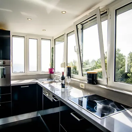 Luxury Julija דירה *